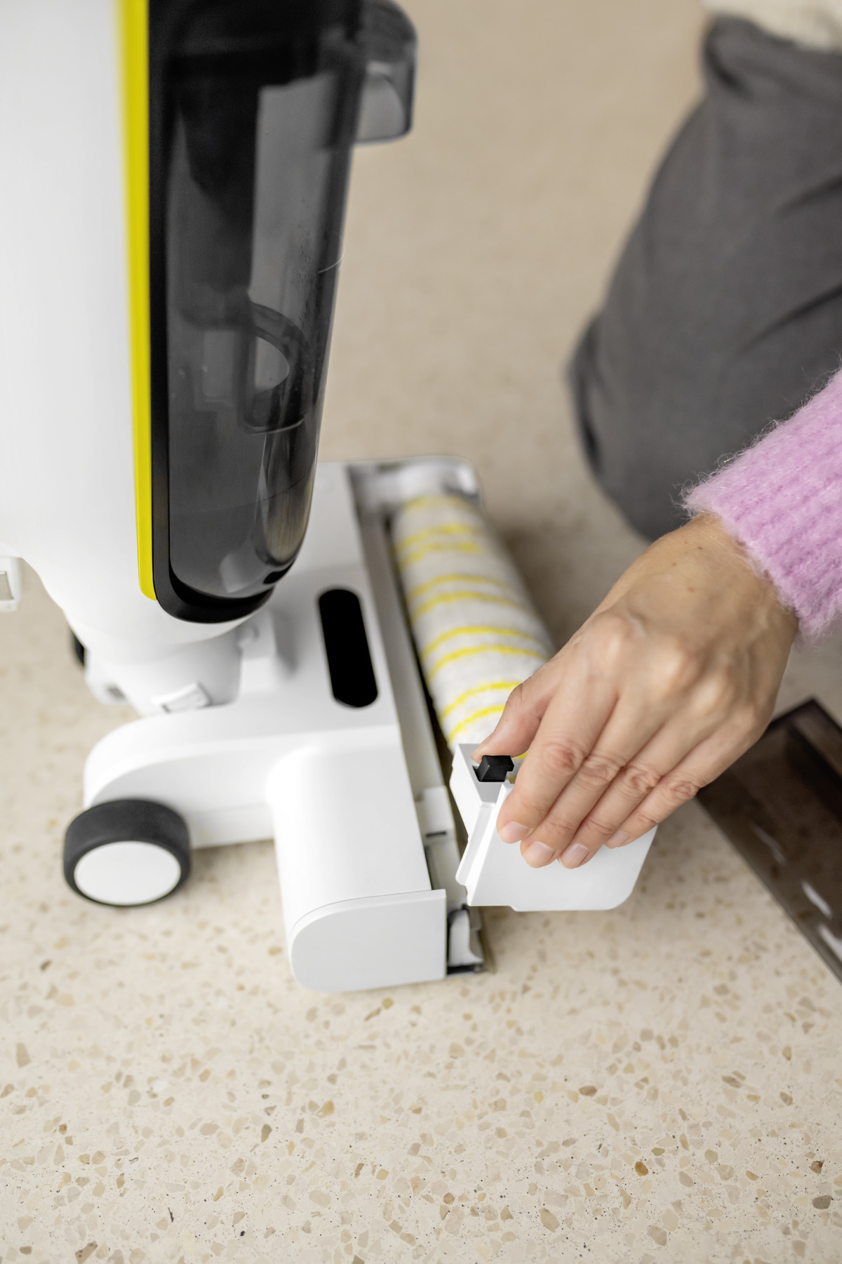 FCV%204%20Islak%20Kuru%20Dikey%20Süpürge